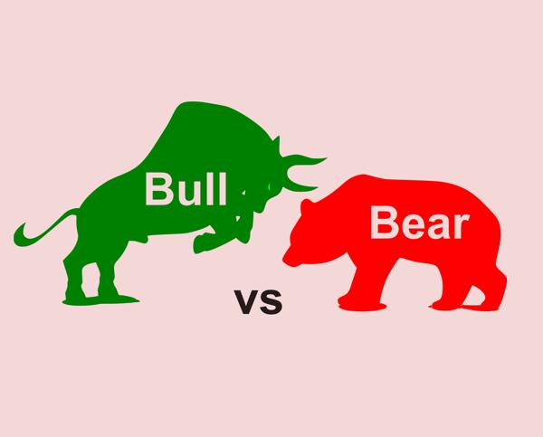 Download image depicting the classic rivalry of the bull versus the bear in the stock market.-banrupi